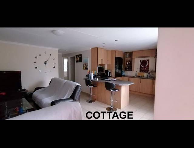 3 BEDROOM HOUSE FOR SALE IN PARKRAND